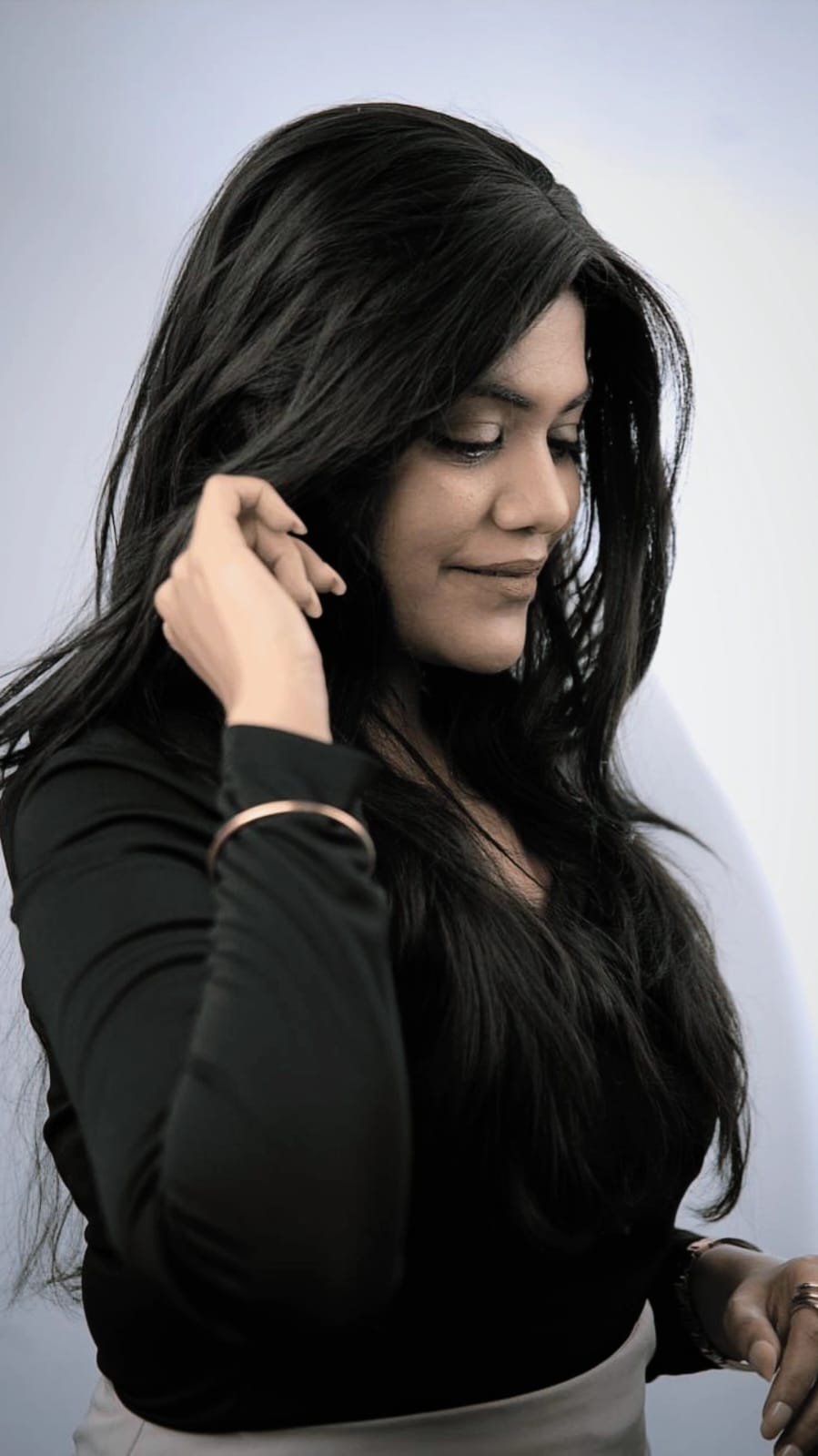 4*4.5 – 5 Clips Scalp Topper (Black)