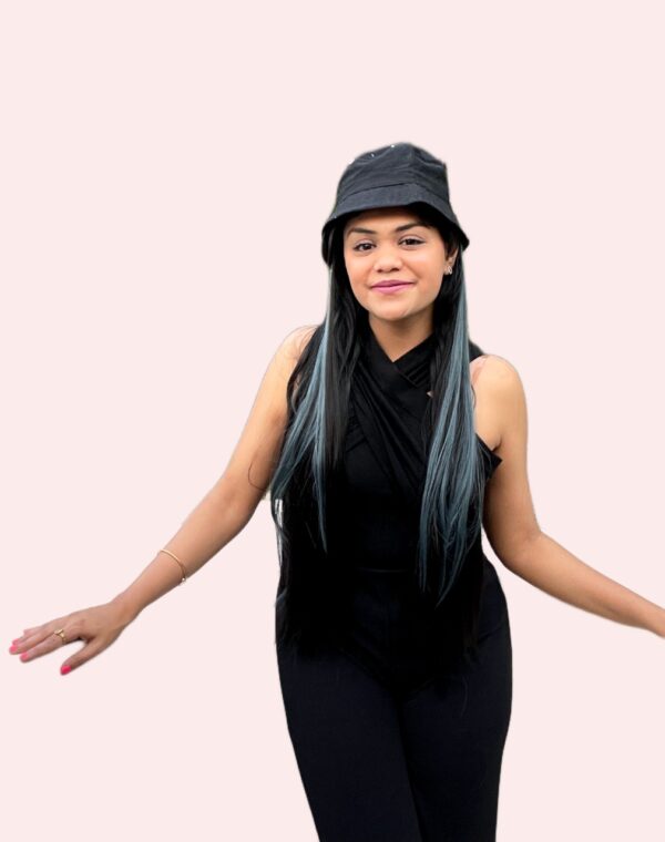 Ash Grey Streaks (22 inches)